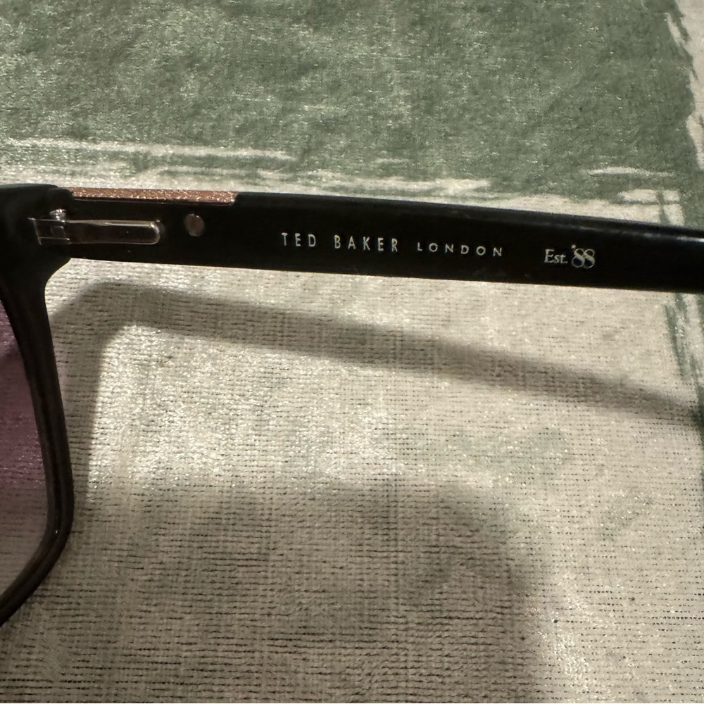 NWT Ted Baker London Black Sunglasses - Picture 3 of 9